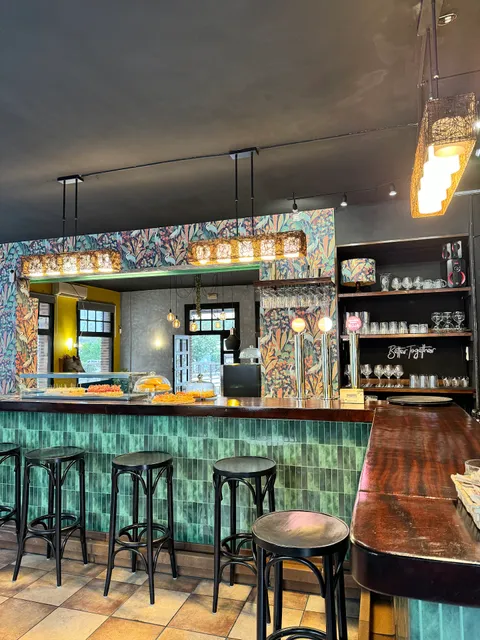 Jabalí Brunch Cafetería Restaurant