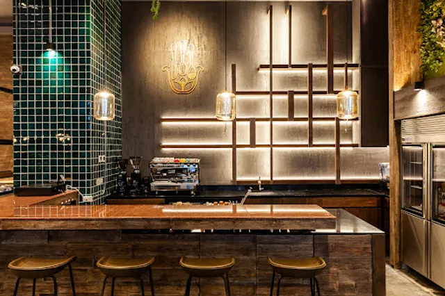 Pranaa - Vegan Restaurant & Bar