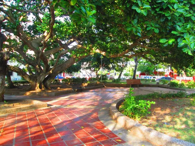 Parque Lácides Segovia