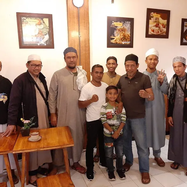 Kedai Radin Bakso & Cafe