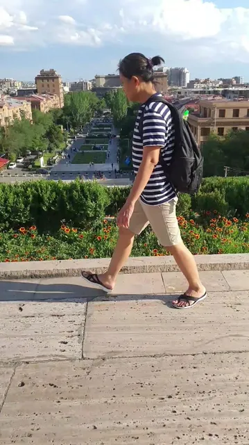 Cascade Complex Fountain