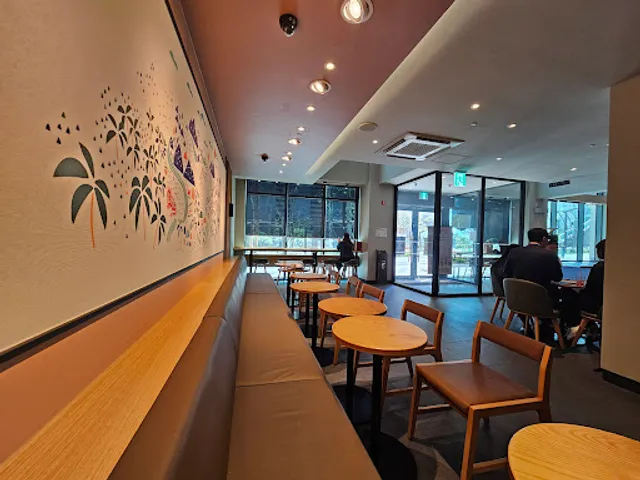 스타벅스 판교역힐스테이트점