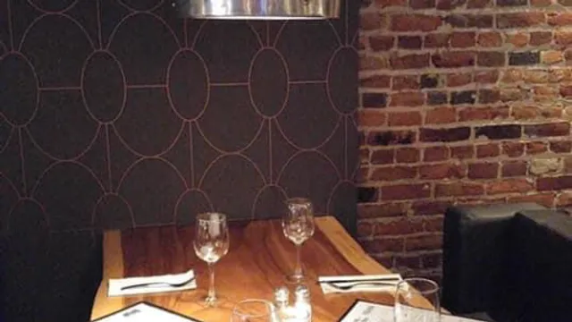 La Maison de Débauche par le Carlito