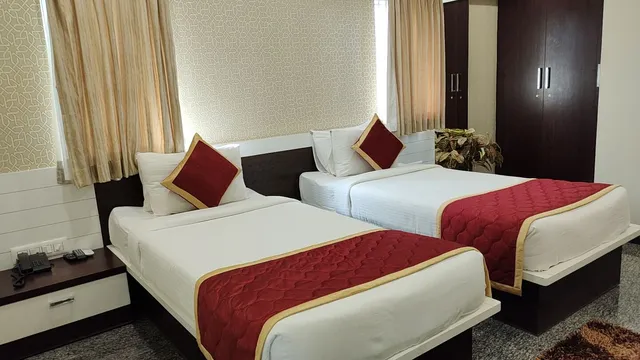Hotel corporate suites