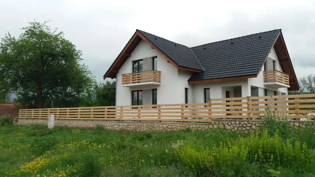 Pensiune Eco Familia