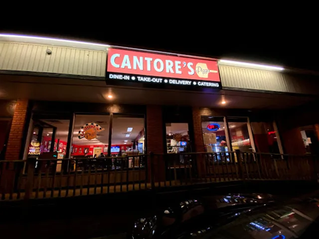 Cantore's Pizza