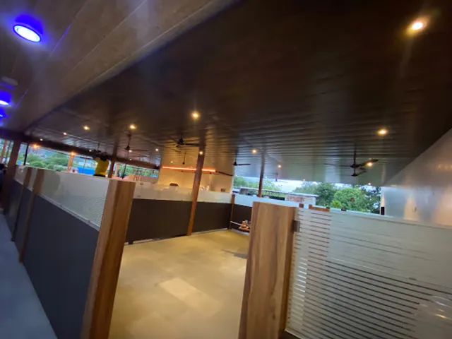 Pooja Family Resto Bar