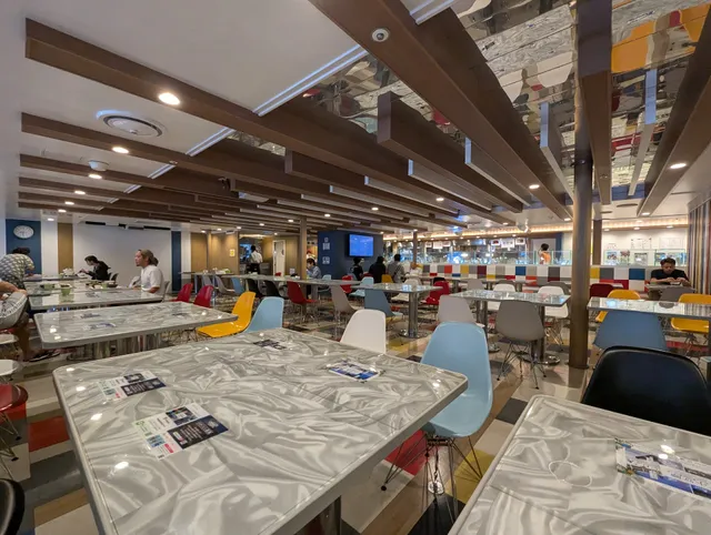 おがさわら丸 レストランChichijima