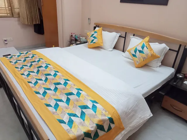 Yanas Bed And Breakfast