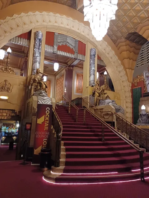 Pantages Theatre Parking Garage
