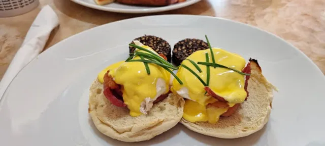 Mike’s Coffee Shop