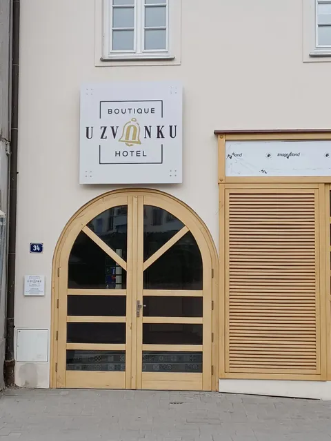 U zvonku boutique hotel