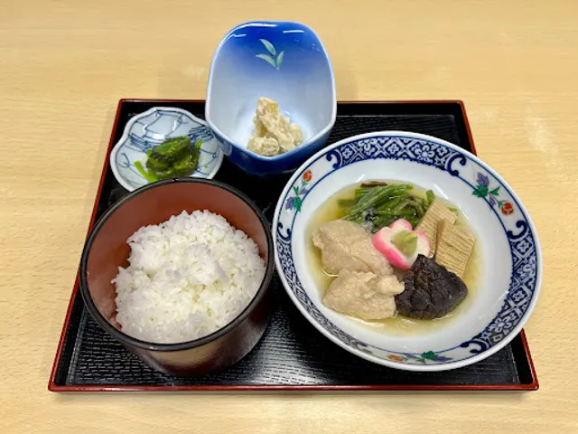 万清亭お食事処