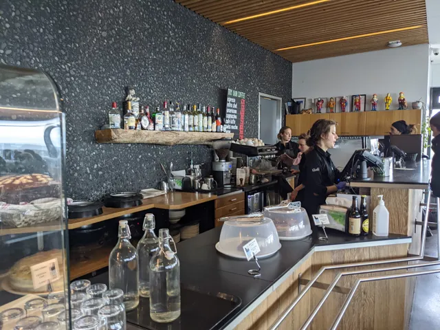 Black Beach Restaurant