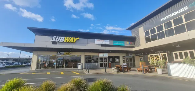 Saigon Noon Rototuna Vietnamese Restaurant in Hamilton