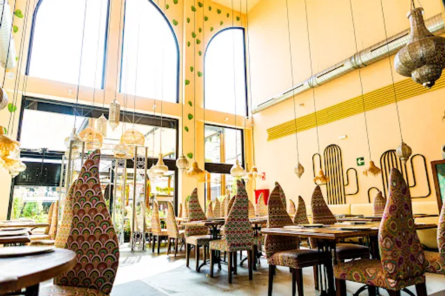 Amigos Plaza Mayor | Cocina India-Mexicana