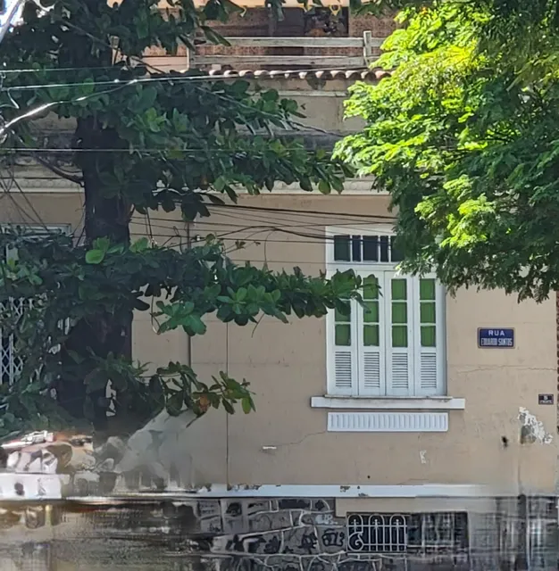 Etrusca Gallery Salon