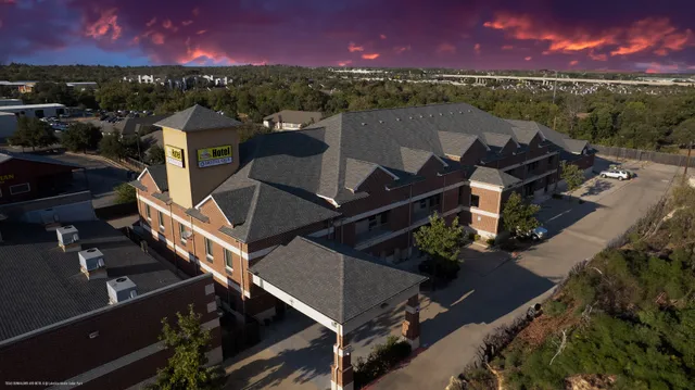 Bungalows Hotel & Hotel Que