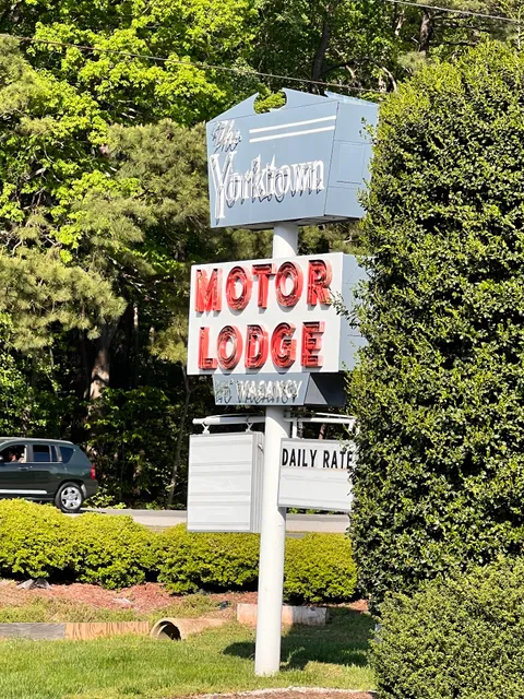 Yorktown Motor Lodge