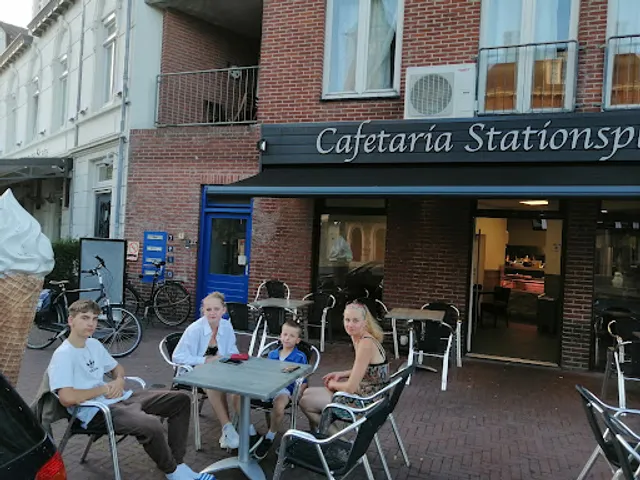 Cafetaria 't Stationsplein