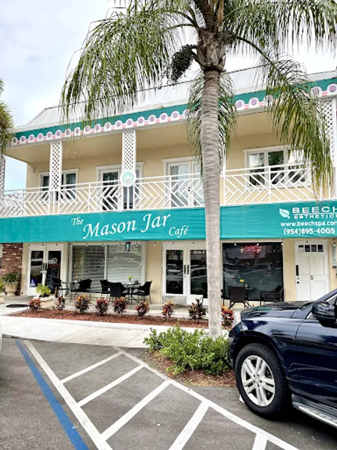 The Mason Jar Cafe