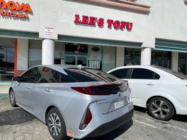Lee's Tofu