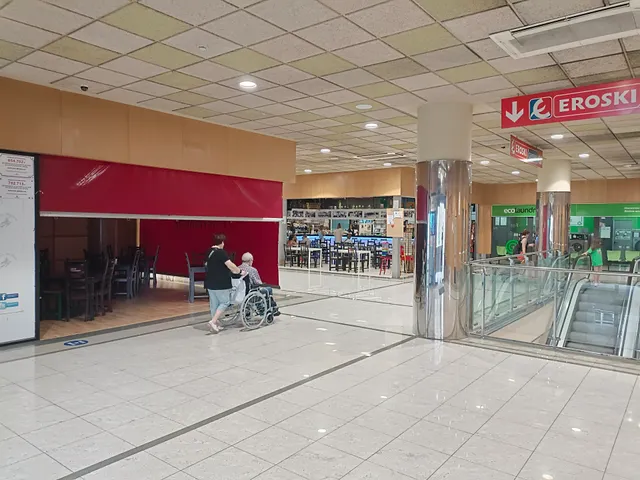 Miribilla Shopping Center