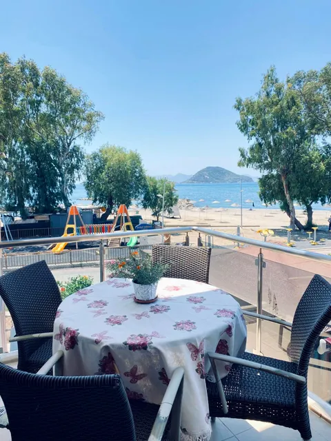 Sunset Beach Apartments