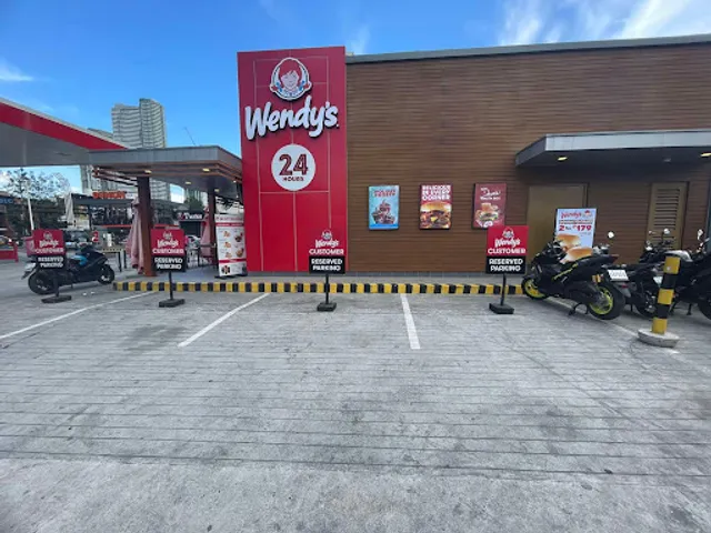 Wendy's - Phoenix Pioneer Shaw