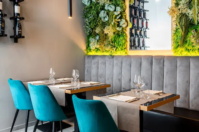 Ristorante Luigi, Cantina e Cucina