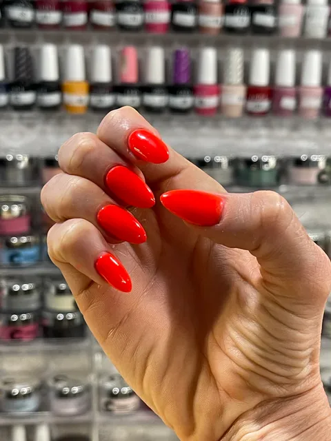 Lake Street Nails