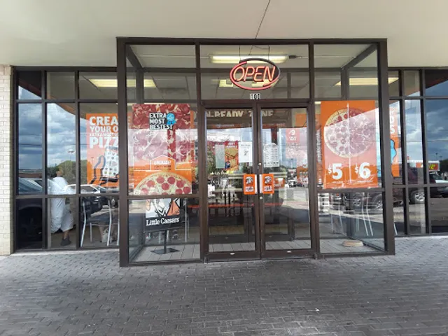 Little Caesars Pizza