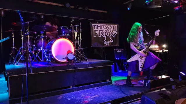 Charlee Bravos Bar & Grill