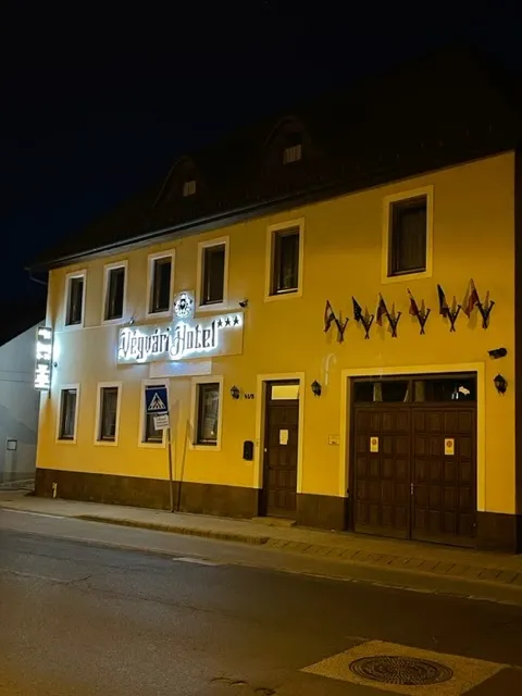 Végvári Hotel