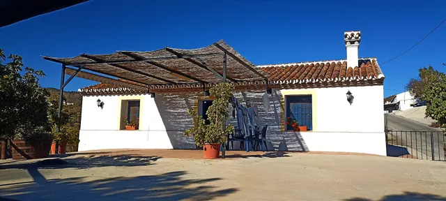 Cortijada Los Ruices