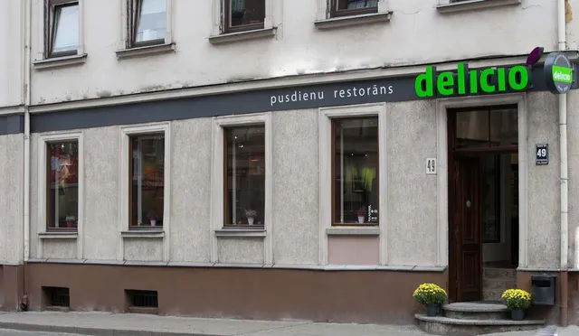 Delicio Dzirnavu-pusdienu restorāns