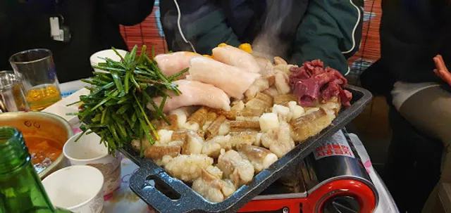 손욱정힘불끈황소곱창