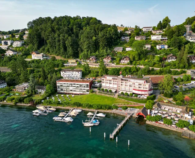 HERMITAGE Lake Lucerne
