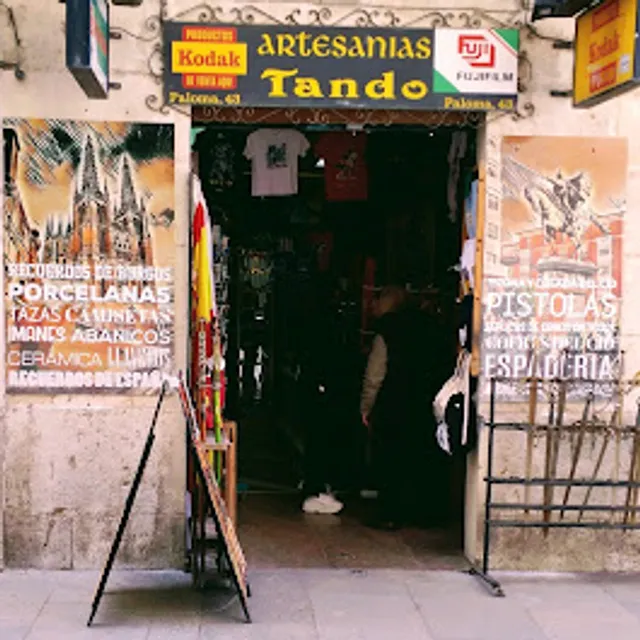 Regalos y Artesanía Tando