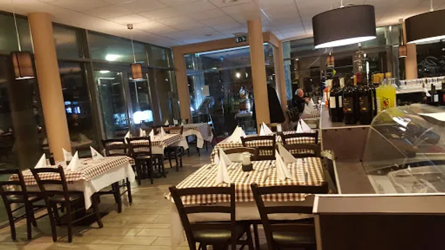 La Riva- Cucina Italiana