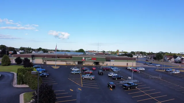 Elmer's County Market