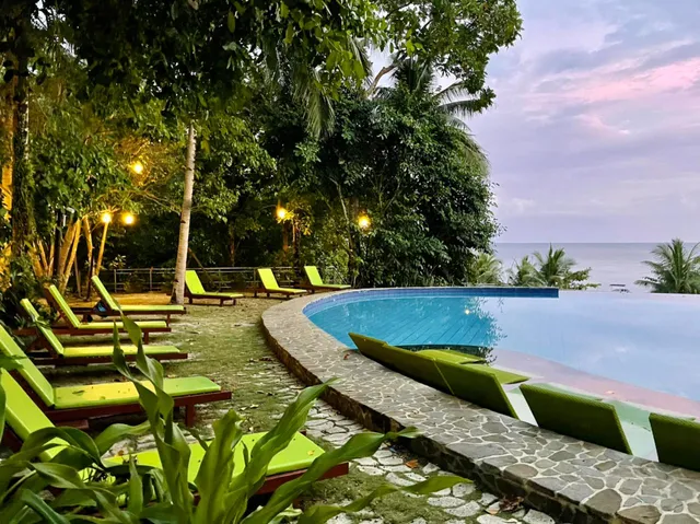 Amun Ini Beach Resort & Spa