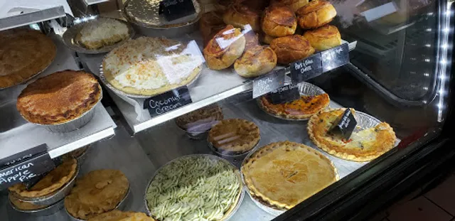 The Little Crown by Pie Society