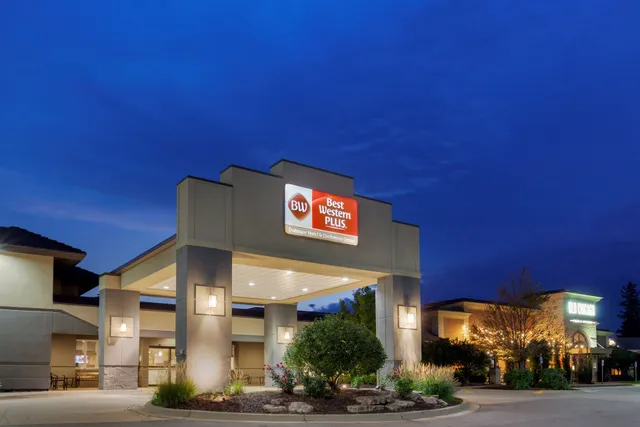 Best Western Plus Dubuque Hotel & Conference Center