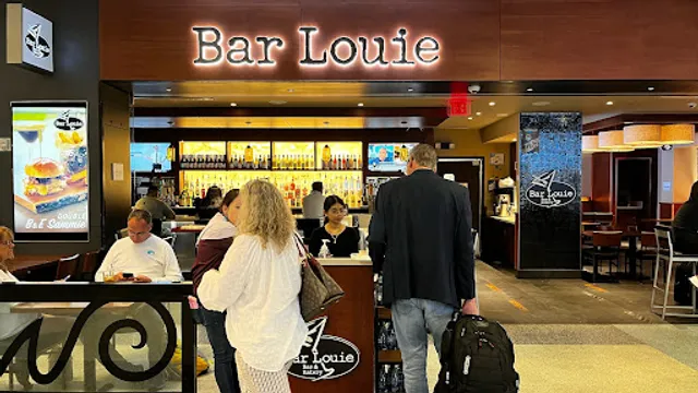 Bar Louie