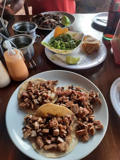 100% al Carbón - Francisco de Montejo