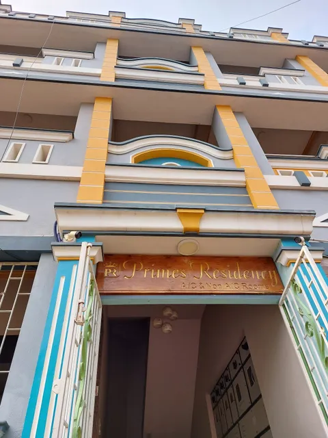 OYO 37426 Ocean Breeze Guest House