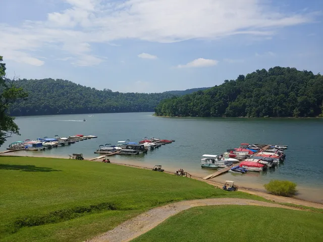 Somerfield Beach Campground (seasonal - no weekly / weekend rentals)