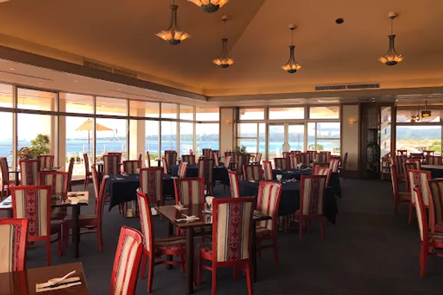 Guangdong Famous Dishes Dragon Palace