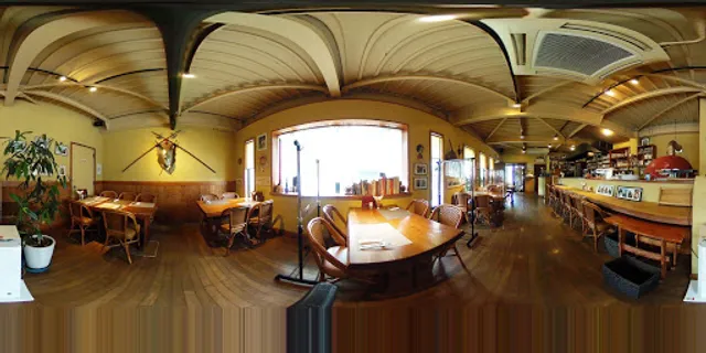 ラ・ラティー二